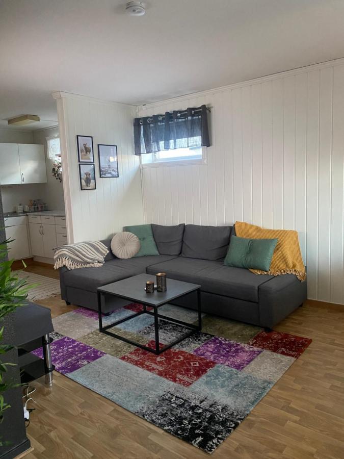 Apartment, 4Km Fra Tromsosentrum. Flyplass 1.71Km. Buitenkant foto